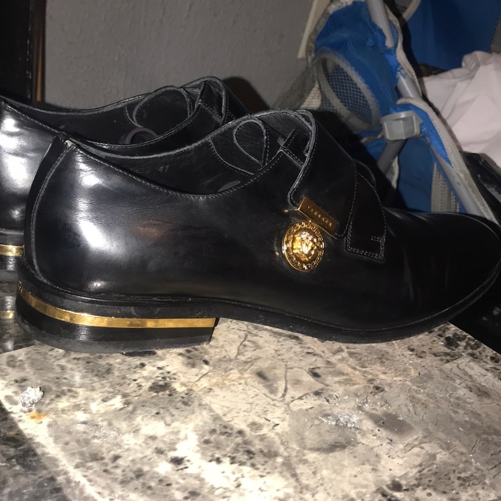 Versace shoes - Picture 3 of 6